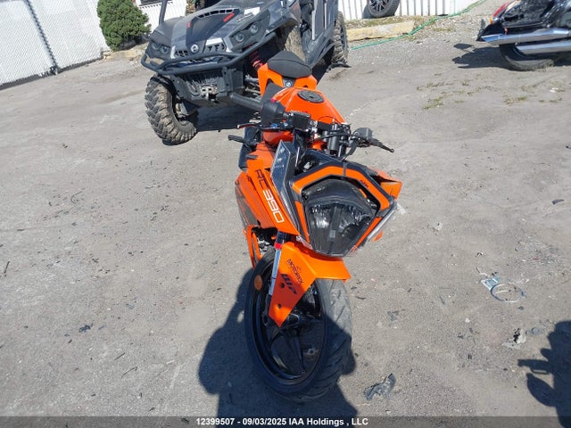 KTM 2023 2023 MD2JYJ402PC226346 Image 5
