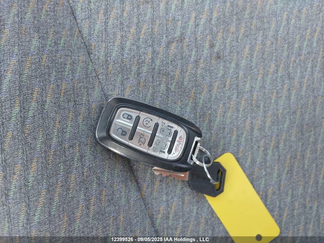 2C4RC1GG3KR574124 Chrysler Pacifica