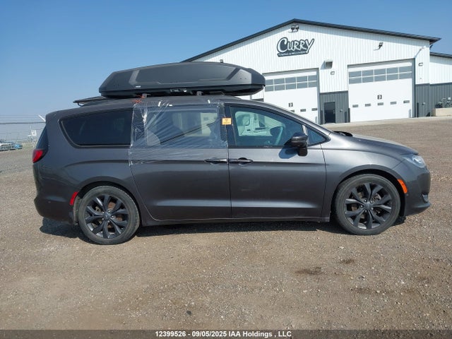 2C4RC1GG3KR574124 Chrysler Pacifica