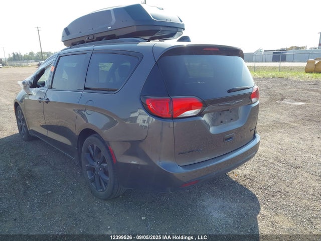 2C4RC1GG3KR574124 Chrysler Pacifica