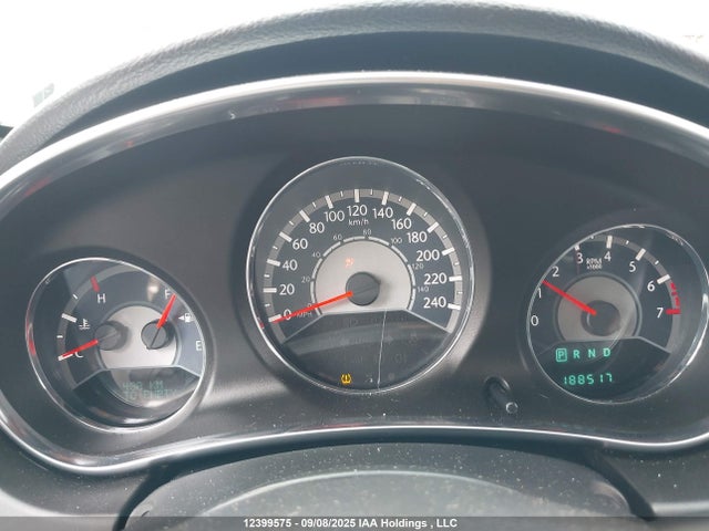 Chrysler 200 2014 1C3CCBBB9EN100840 Image 7