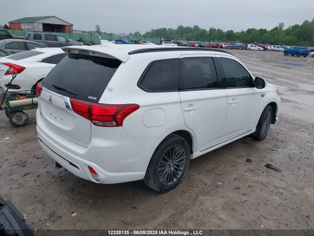 Mitsubishi s61-y61 2022 JA4J2VA79NZ605767 Image 4