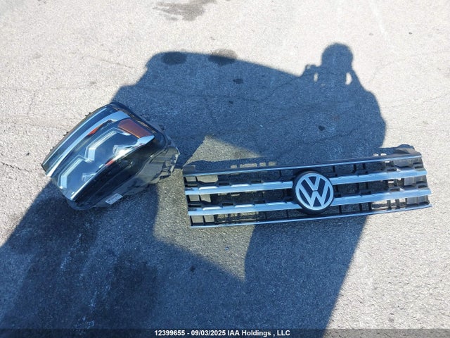 2018 Volkswagen Atlas მანქანა იყიდება აუქციონზე, vin: 1V2LR2CAXJC515606, აუქციონის ნომერი: 12399655
