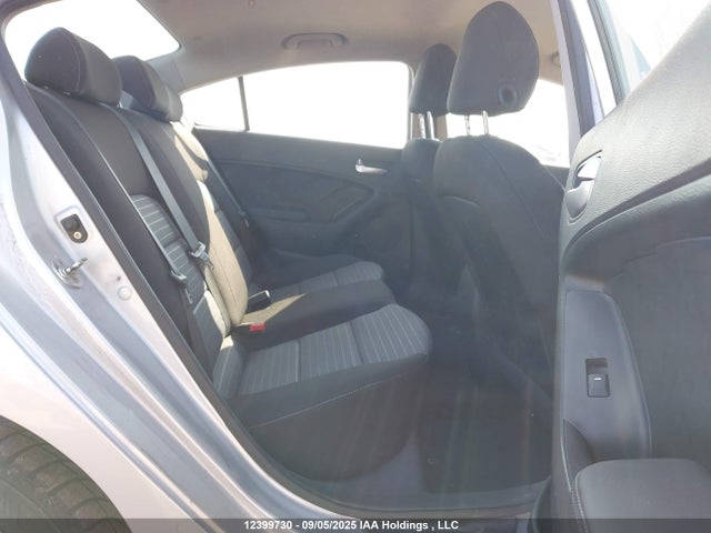 KNAFX4A63G5528884 KIA mpi nu