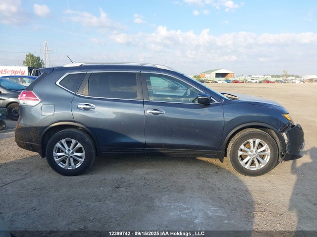 5N1AT2MT7EC800517 Nissan Rogue