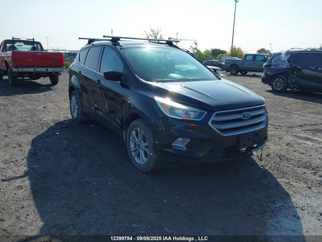 12399784 :رقم المزاد ، 1FMCU9G98HUA16974 vin ، 2017 Ford Escape مزاد بيع