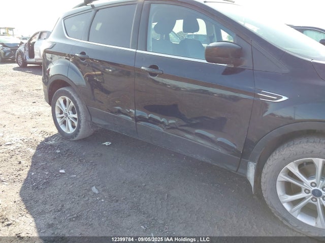 Продаж на аукціоні авто 2017 Ford Escape, vin: 1FMCU9G98HUA16974, номер лоту: 12399784