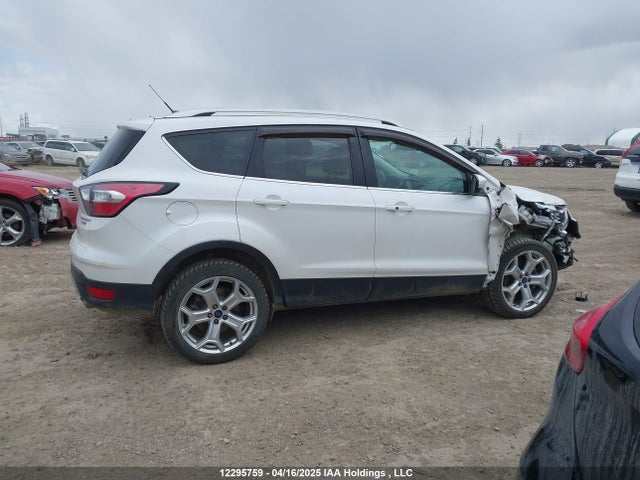 Ford Escape 2017 1FMCU9J99HUC29795 Image 13