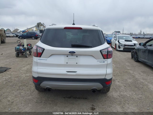 Ford Escape 2017 1FMCU9J99HUC29795 Image 16