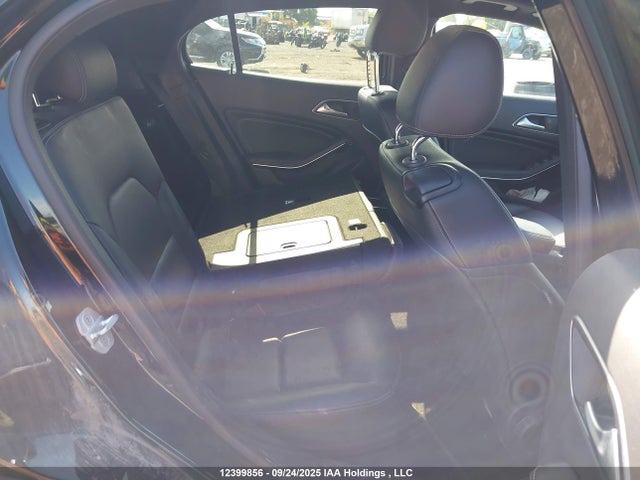 WDCTG4GB3HJ351895 Mercedes-Benz 270