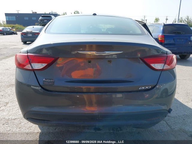 1C3CCCFB7GN173532 Chrysler 200
