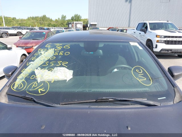 1C3CCCFB7GN173532 Chrysler 200