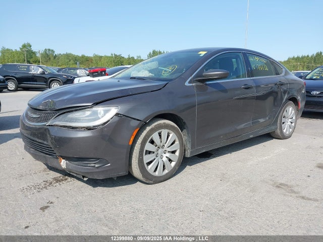 1C3CCCFB7GN173532 Chrysler 200