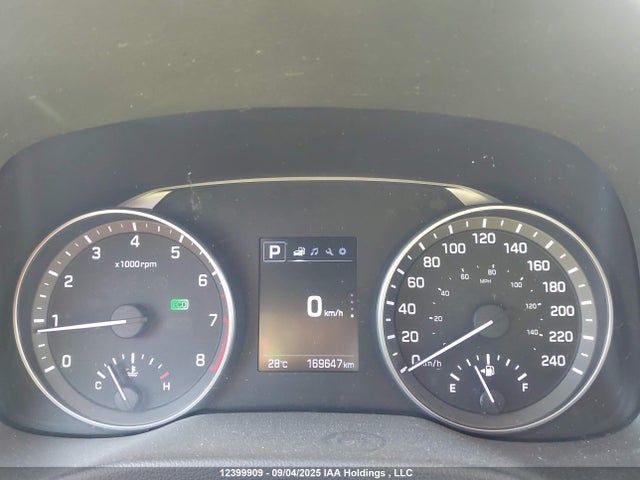 KMHD84LF6HU116658 Hyundai Elantra