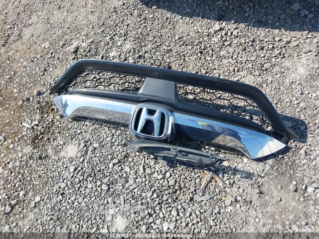 2HKRW2H22HH111672 Honda l15be