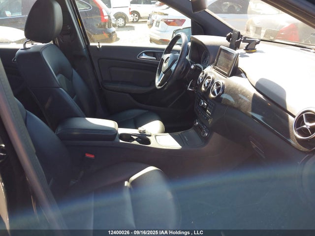 WDDMH4EB1EJ211906 Mercedes-Benz B-Class