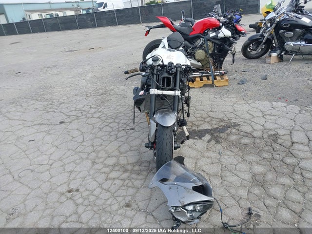 JKBZXJJ11SA027548 Kawasaki Ninja Zx-6r