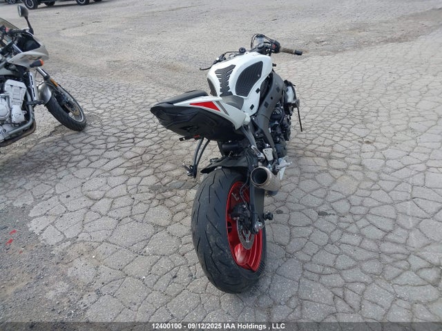 JKBZXJJ11SA027548 Kawasaki Ninja Zx-6r