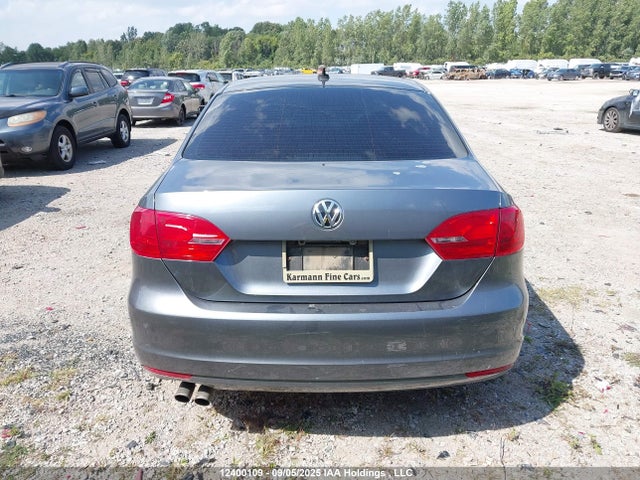 3VWLL7AJ5EM404529 Volkswagen Jetta