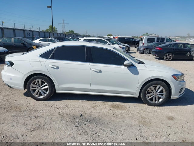1VWBA7A32MC002776 Volkswagen Passat