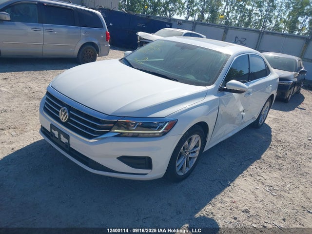 1VWBA7A32MC002776 Volkswagen Passat