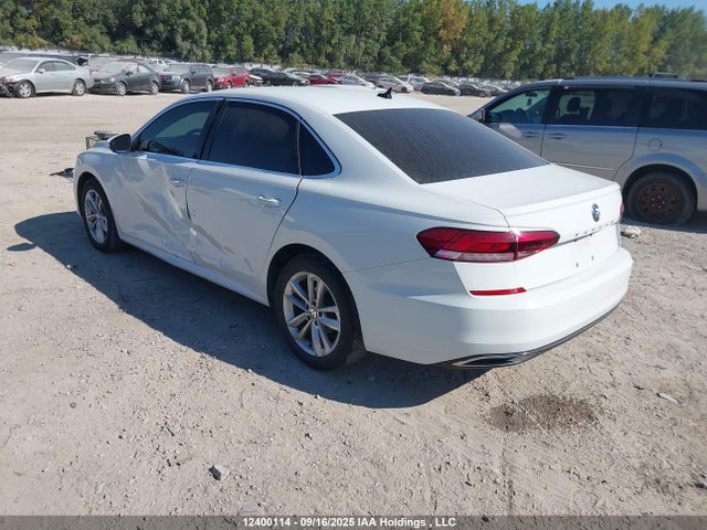 1VWBA7A32MC002776 Volkswagen Passat