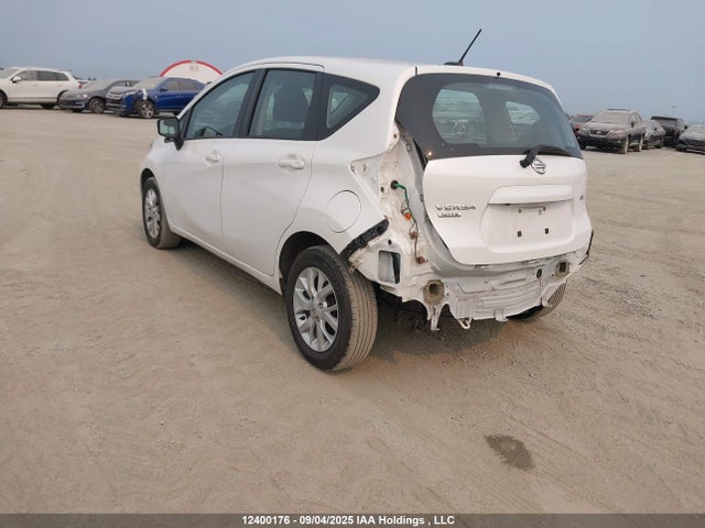 3N1CE2CP9JL360006 Nissan 2018