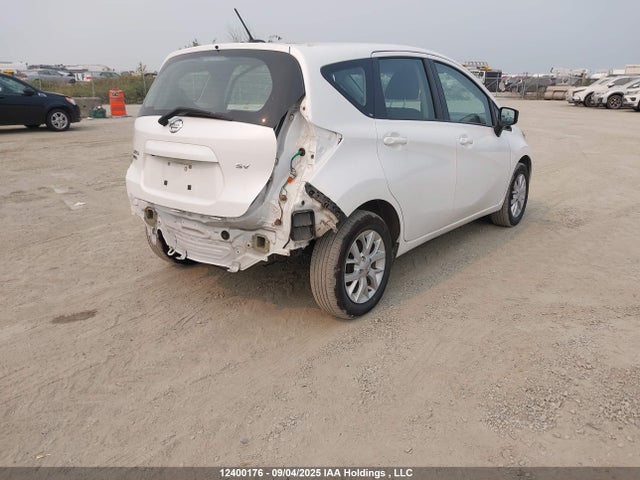 3N1CE2CP9JL360006 Nissan 2018