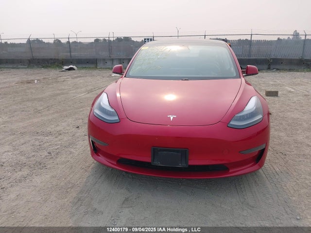 5YJ3E1EA2MF082813 Tesla MODEL 3