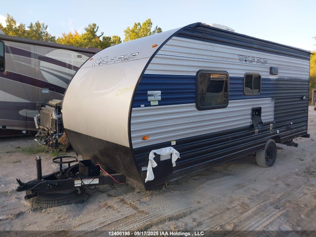 12400198 :رقم المزاد ، 5ZT2CKEC6NY026124 vin ، 2022 Cherokee Trailer مزاد بيع