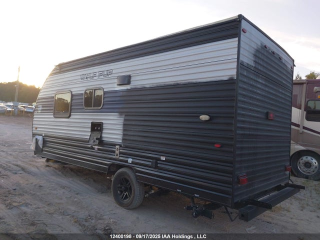 12400198 :رقم المزاد ، 5ZT2CKEC6NY026124 vin ، 2022 Cherokee Trailer مزاد بيع