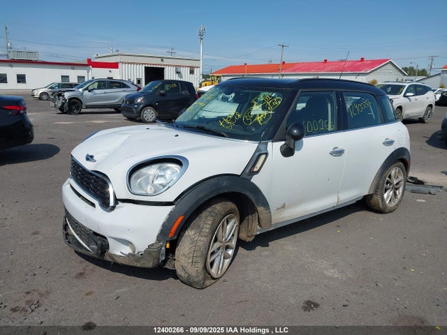 Mini 2014 2014 WMWZC5C57EWM18186 Image 2