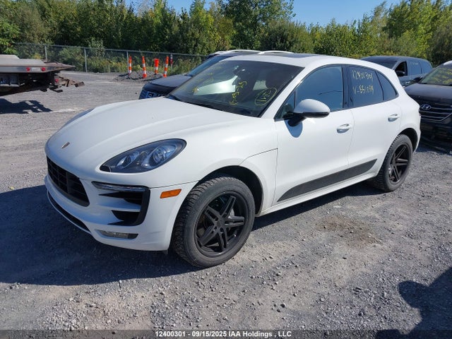 Porsche Macan 2016 WP1AB2A58GLB51034 Image 2