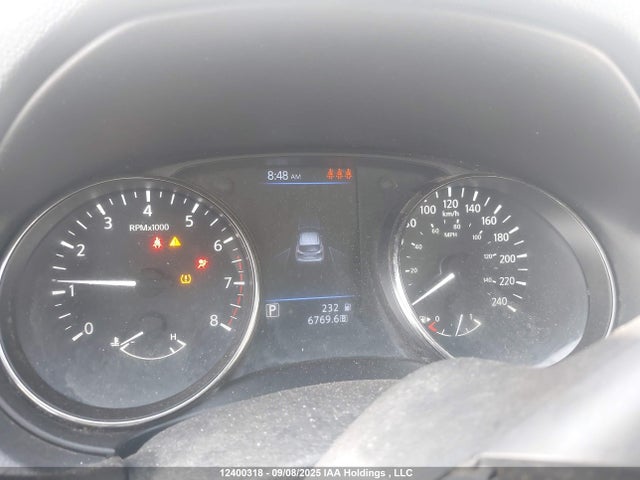 JN1BJ1CV0LW269574 Nissan Qashqai S 4dr2wd