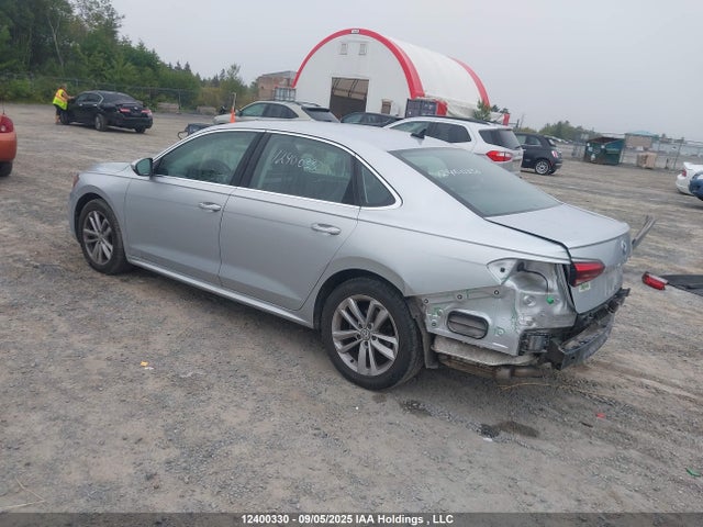 1VWBA7A37MC004684 Volkswagen Passat