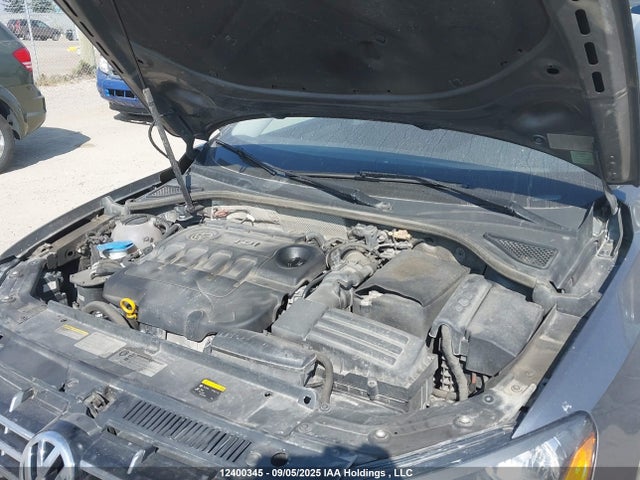 1VWAV7A36FC056164 Volkswagen 2015