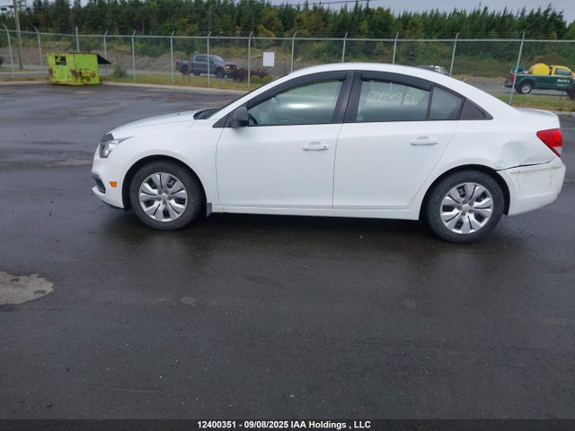 1G1PL5SH0F7262728 Chevrolet luw