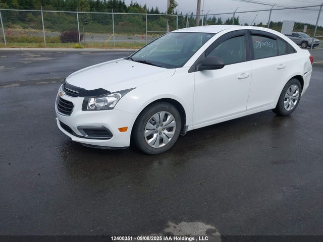 1G1PL5SH0F7262728 Chevrolet luw