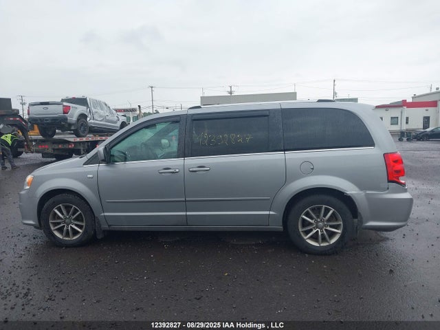 2C4RDGBG1ER229931 Dodge Grand Caravan