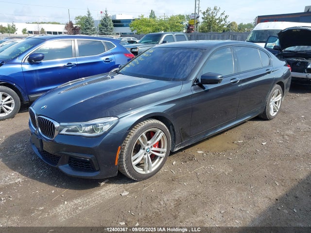 BMW 750i 2016 WBA7F2C57GG419770 Image 2
