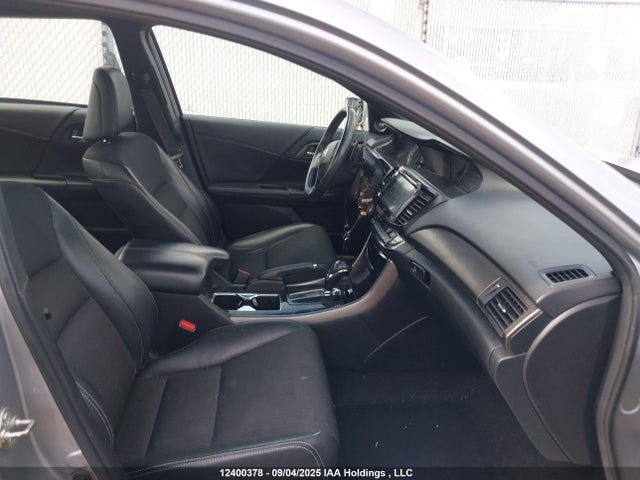 1HGCR2F61GA806896 Honda k24w1