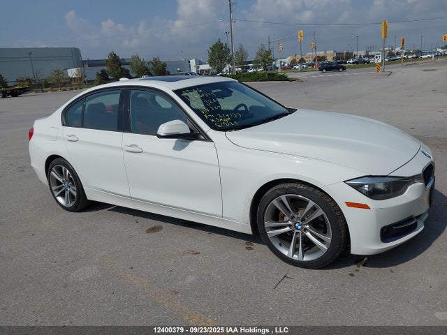 BMW 320i 2015 WBA3C3C57FK203491 Image 14