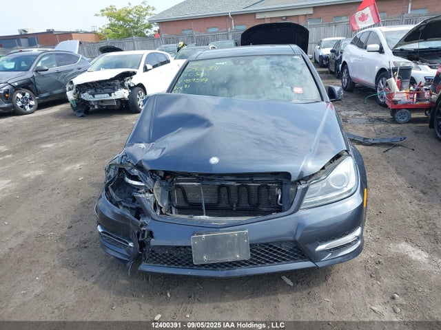 Mercedes-Benz C 300 4matic 2014 WDDGF8AB6EA959549 Image 13