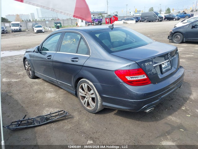 Mercedes-Benz C 300 4matic 2014 WDDGF8AB6EA959549 Image 15