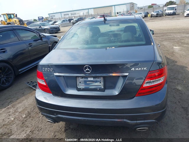 Mercedes-Benz C 300 4matic 2014 WDDGF8AB6EA959549 Image 17
