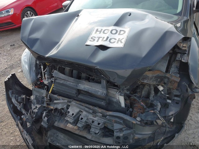 Ford Focus 2015 1FADP3K22FL351759 Image 10