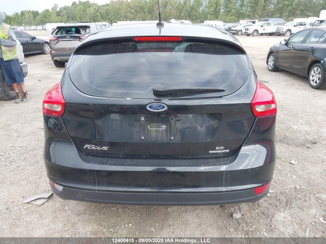 Ford Focus 2015 1FADP3K22FL351759 Image 16