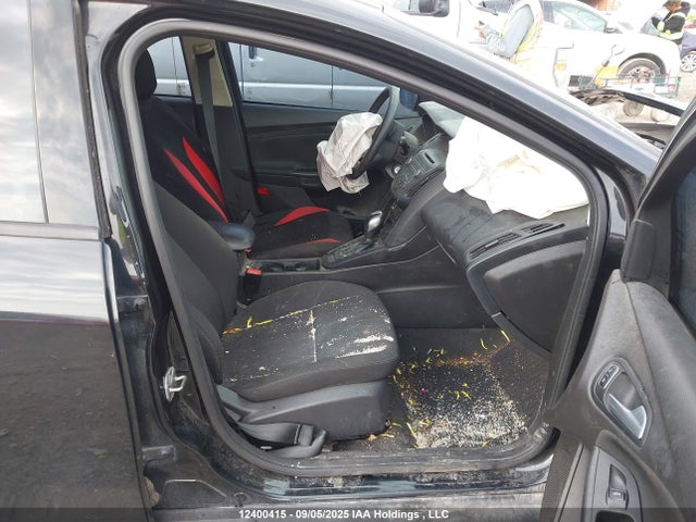 Ford Focus 2015 1FADP3K22FL351759 Image 5