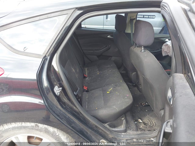 Ford Focus 2015 1FADP3K22FL351759 Image 8