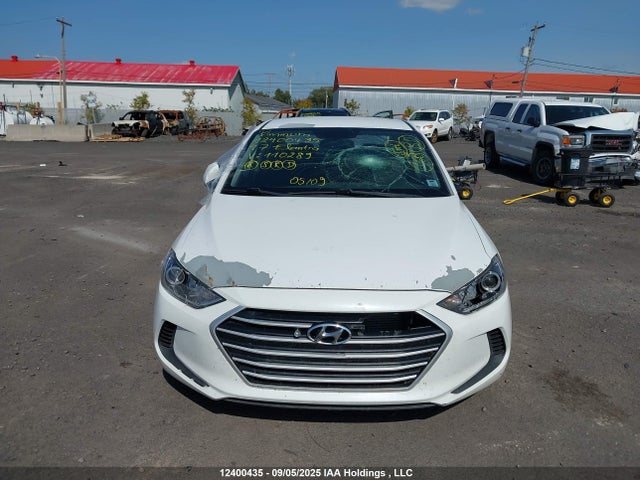 Hyundai Elantra 2017 5NPD74LF2HH110289 Image 12